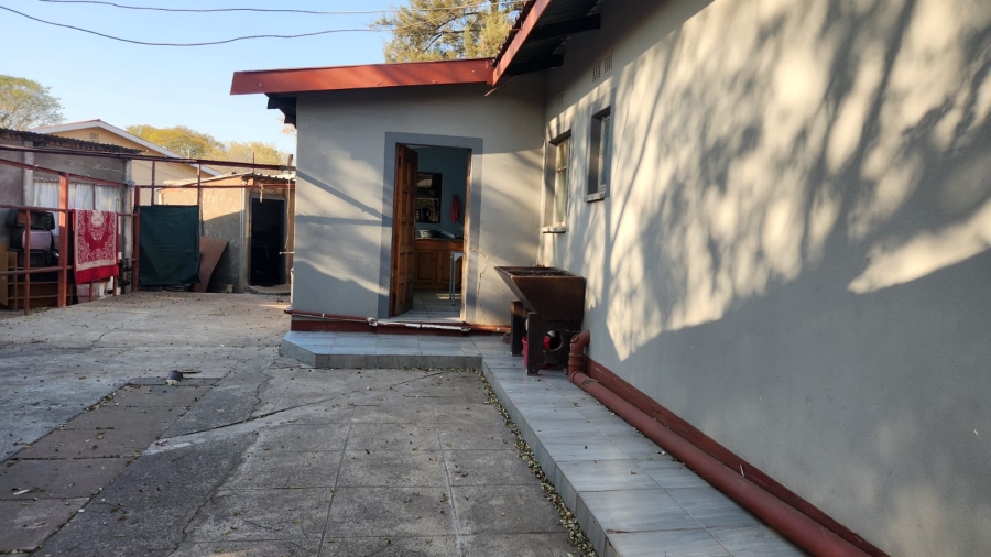 4 Bedroom Property for Sale in Rustenburg North North West